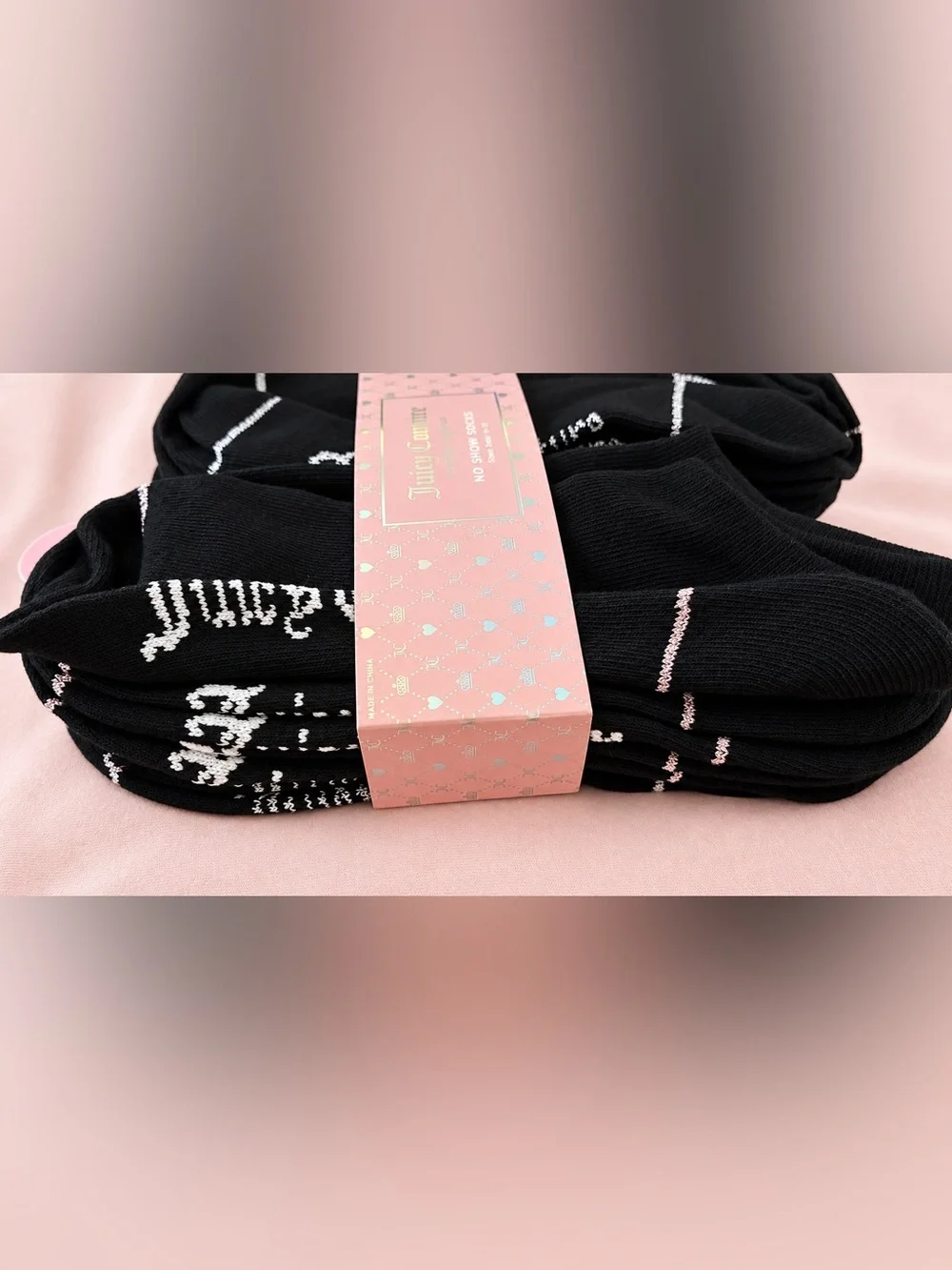 Juicy Couture Black No-Show Socks with Pink & White Trim - 10 Pack